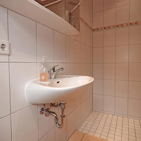 Holiday home Im Mueritz-nationalpark In *